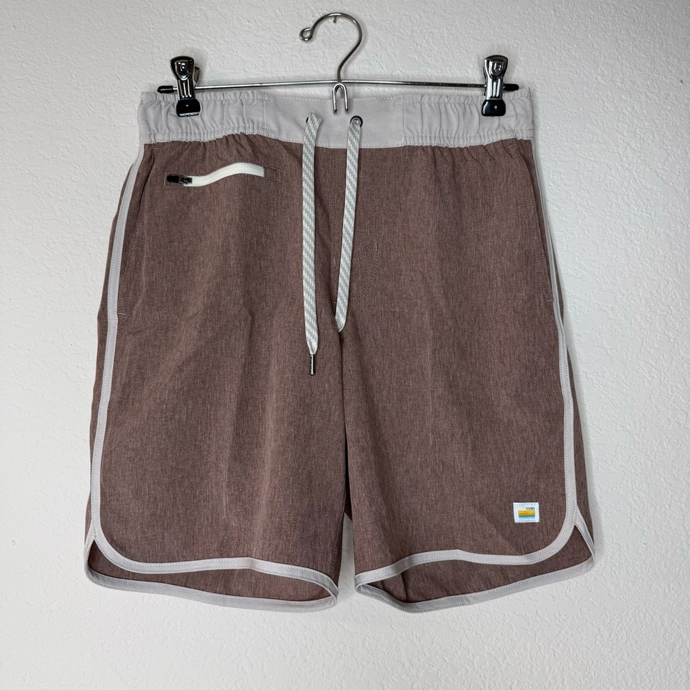 NWOT Vuori Men’s Banks Short  Brown XSmall V330